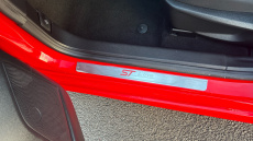 Ford Focus 1.0 EcoBoost 125 ST-Line 5dr Petrol Hatchback